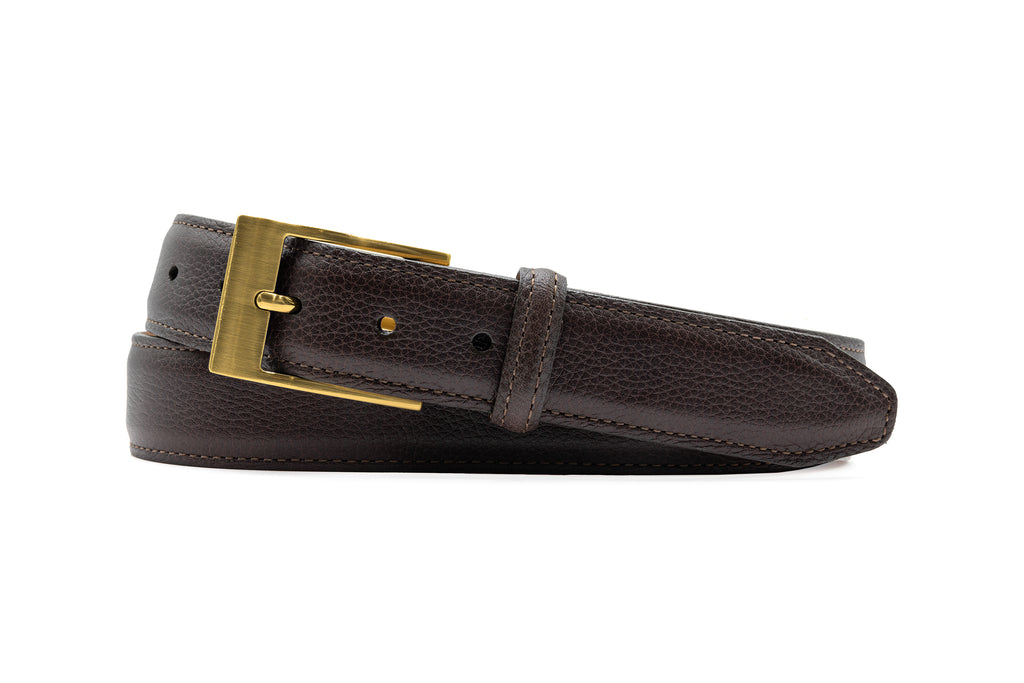 Delaney 2 Buckle Scotch Grain Belt - Dark Brown with buckle that has a polished brass finish.