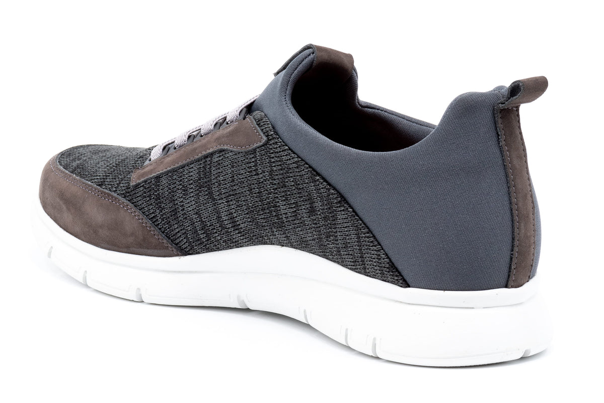 Extra Light Jogger Fly Knit Mesh Sneakers - Grey Multi | Martin