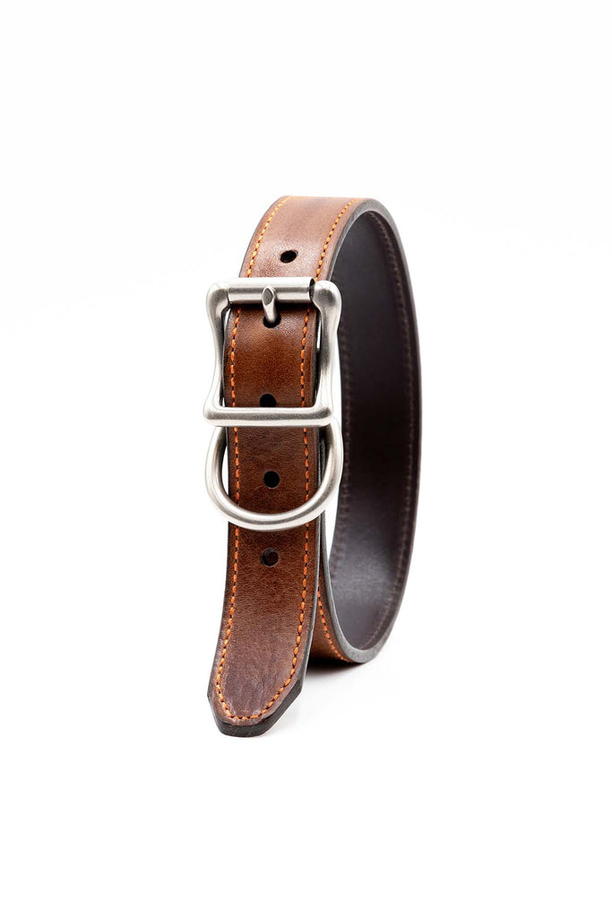 Handcrafted Royal Sporting Dog Collar in the color Oak made of Italian Bridle Leather