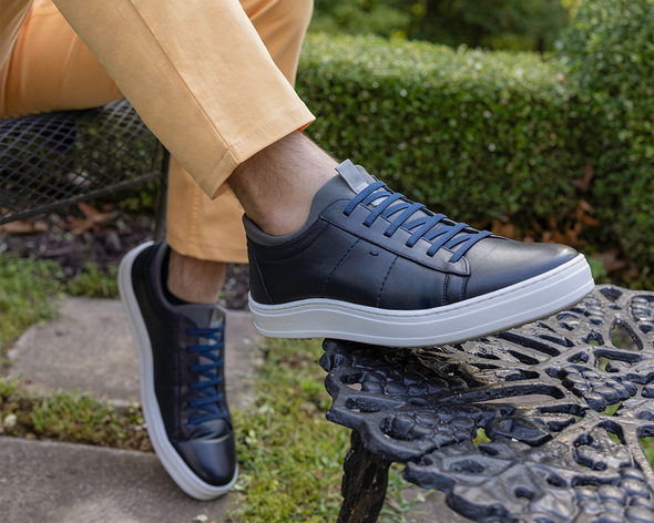 The Summer Travel Wardrobe: Shoes, Belts, and Bags for the Season