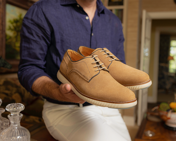 The Art of Casual Refinement: Weekend Outfits Styled Around Quality Footwear