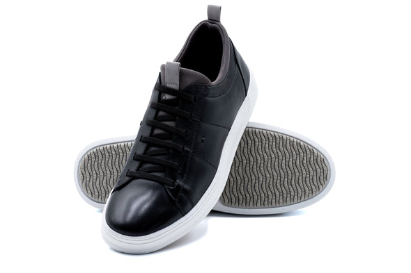 Cameron Sheepskin Sneakers - Black