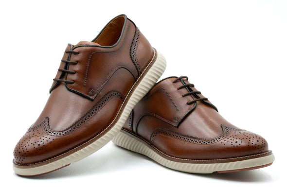 CountryAire Saddle Leather Wingtip - Whiskey
