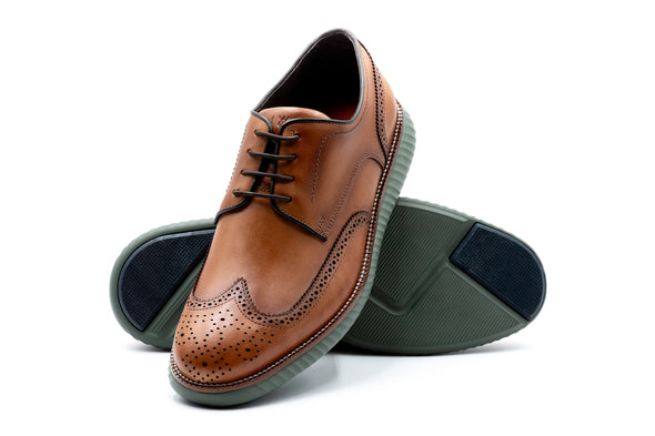 CountryAire Saddle Leather Wingtip - Pecan