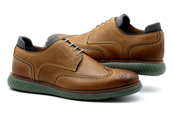 CountryAire Water Buffalo Wingtip - Saddle