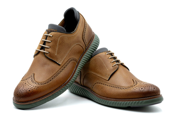 CountryAire Water Buffalo Wingtip - Saddle