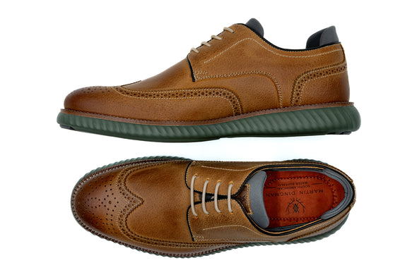CountryAire Water Buffalo Wingtip - Saddle